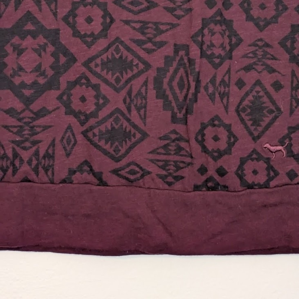PINK Victoria's Secret Geometric Burgundy LS T-shirt Aztec Tribal Print Medium - Picture 3 of 5